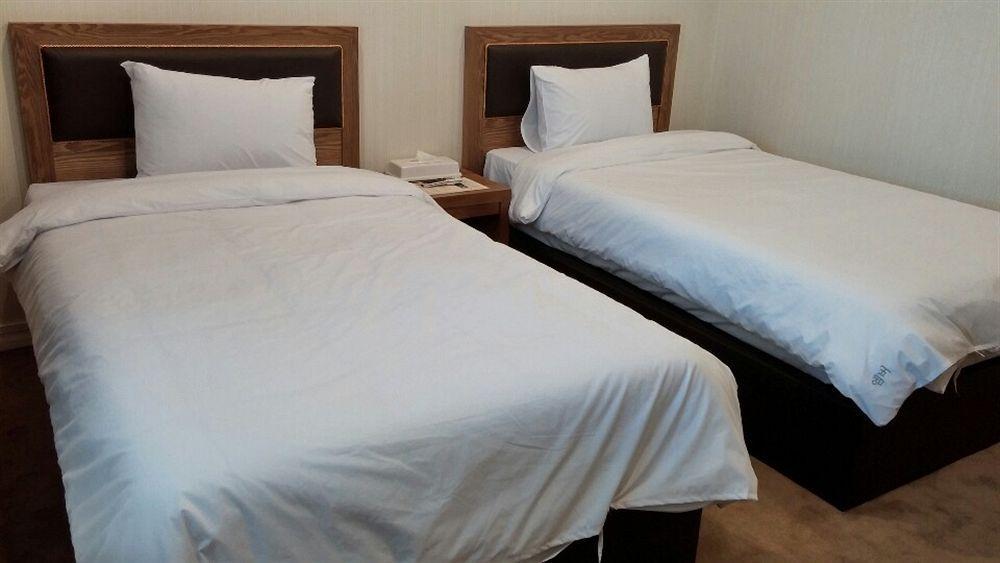 Amber Hotel Jeju