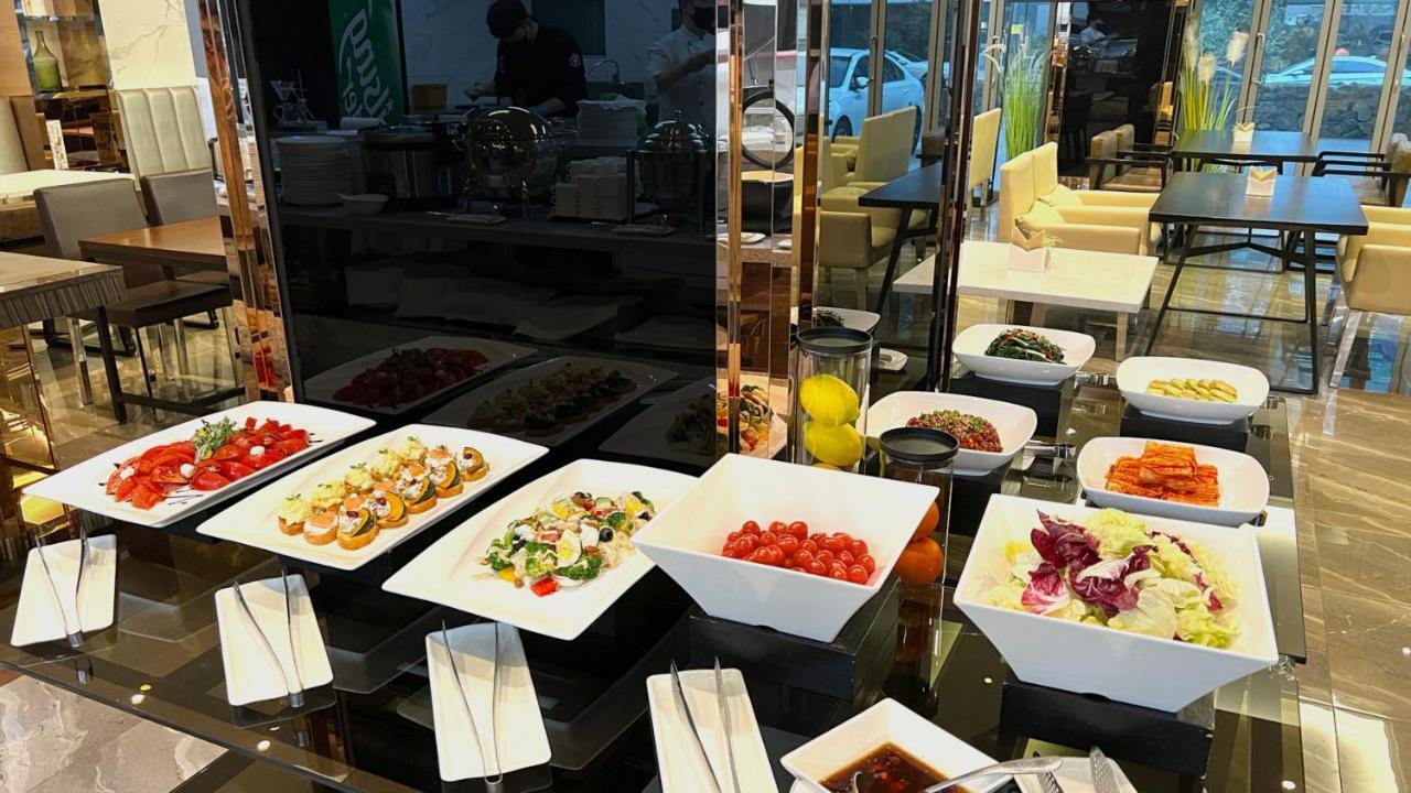 Hotel Amber 4*
