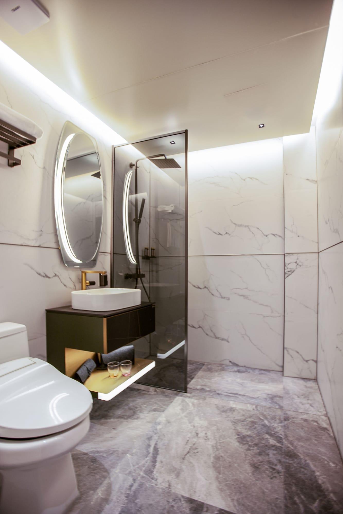 Amber Hotel 4*